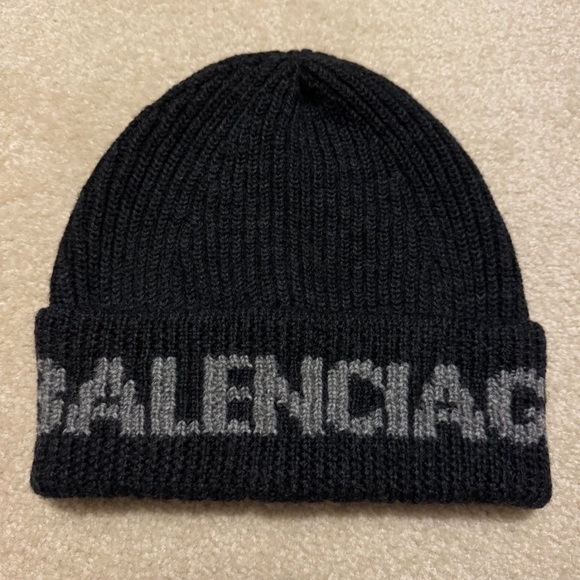 Balenciaga Other - Balenciaga Black and Gray Logo Beanie